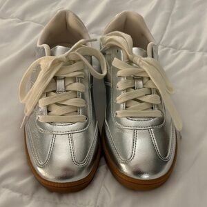No Boundaries Metallic Silver Sneakers
